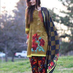 Charizma khadar wear